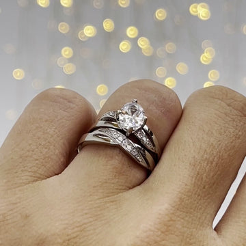 Starlette Galleria Adeline Engagement Ring - CZ Engagement Rings for Women Promise Rings for Women infinity Ring Oval Engagement Ring 925 Engagement Rings for Women Oval Engagement Rings Travel Rings