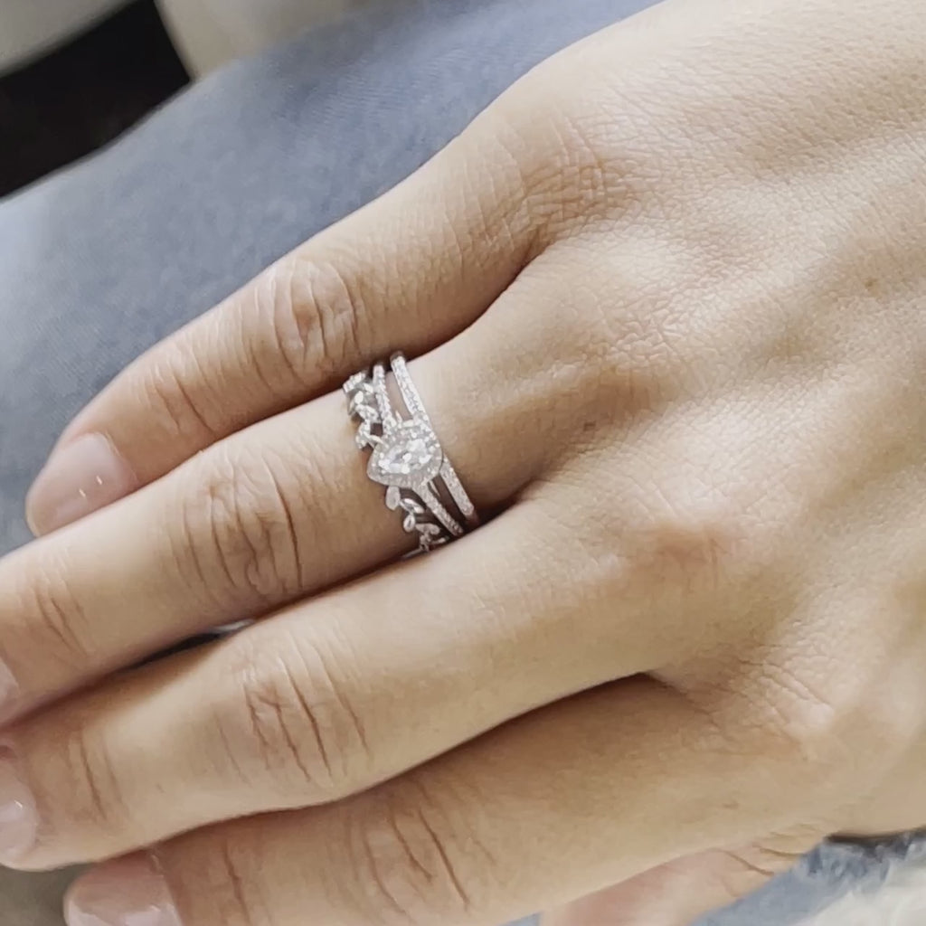 Starlette Galleria Annabelle Engagement Ring - CZ Engagement Rings for Women Promise Rings for Women Women's Engagement Rings Oval Engagement Rings for Women Oval Engagement Ring CZ Oval Ring